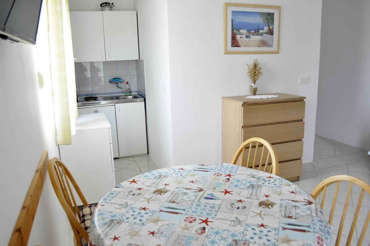 Apartment Vir 13686B 外观 照片